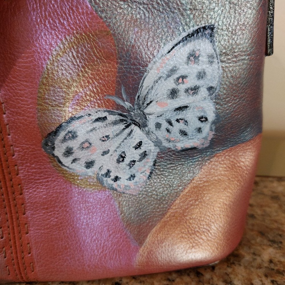 Painted Purse For Something Different! - image 8